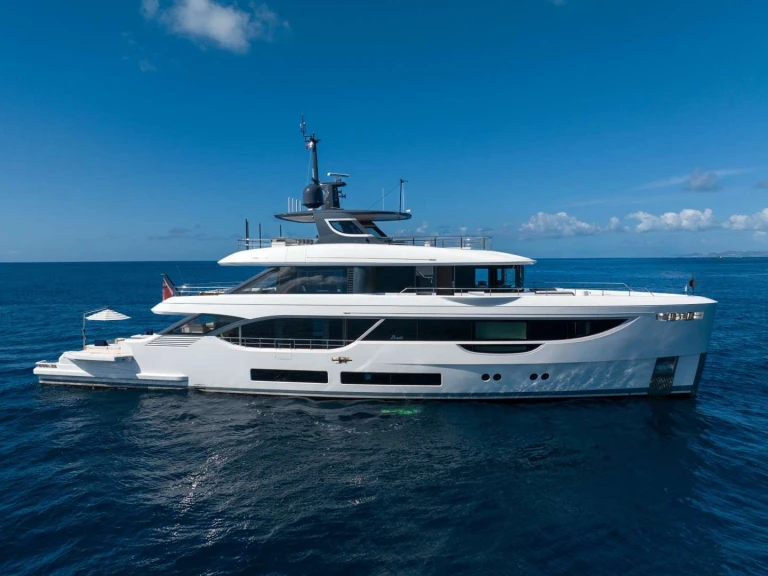 Huur een Benetti KINGS LAIR in Bahama Islands