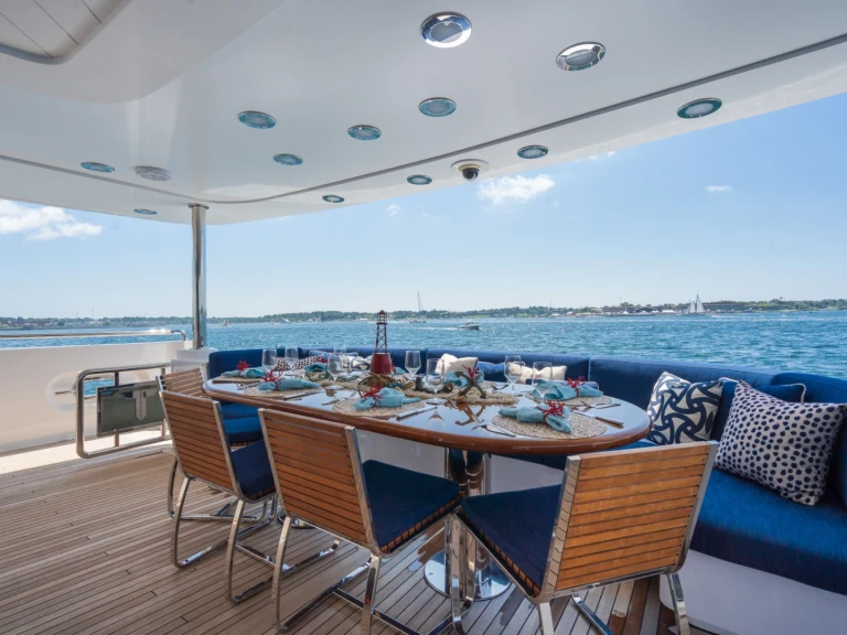 Westship TANZANITE te huur van particulier of professional in Fort Lauderdale