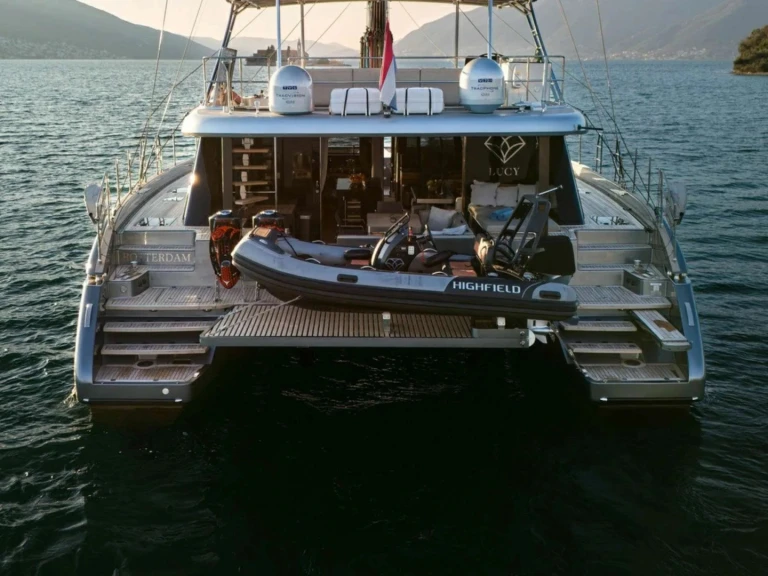 Catamaran te huur in Porto-Vecchio voor de beste prijs