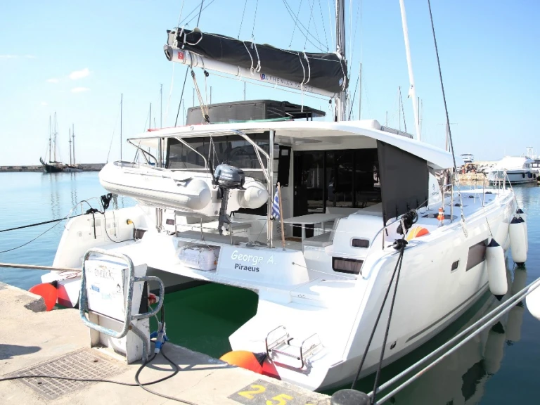 Lagoon Lagoon 42 te huur van particulier of professional in Neo Klima