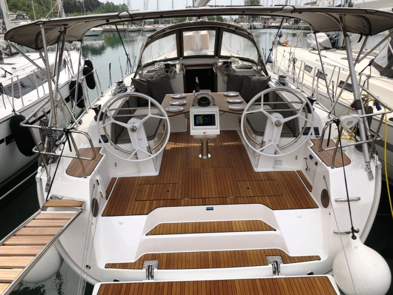 Verhuur Zeilboot Bavaria met vaarbewijs