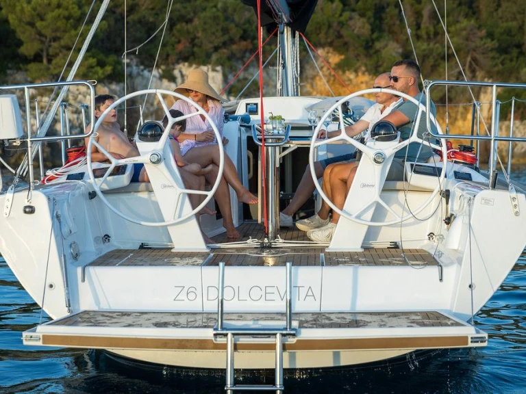 Huur een Dehler Dehler 38 SQ in Rovinj