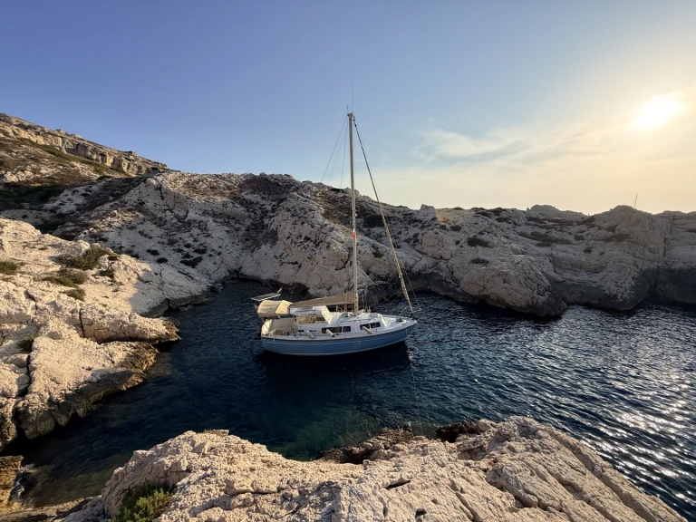 Zeilboot te huur in L'Estaque voor de beste prijs