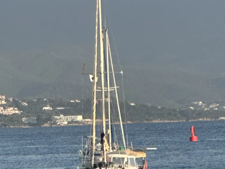 Bootverhuur L'Estaque goedkoop Fifty 27