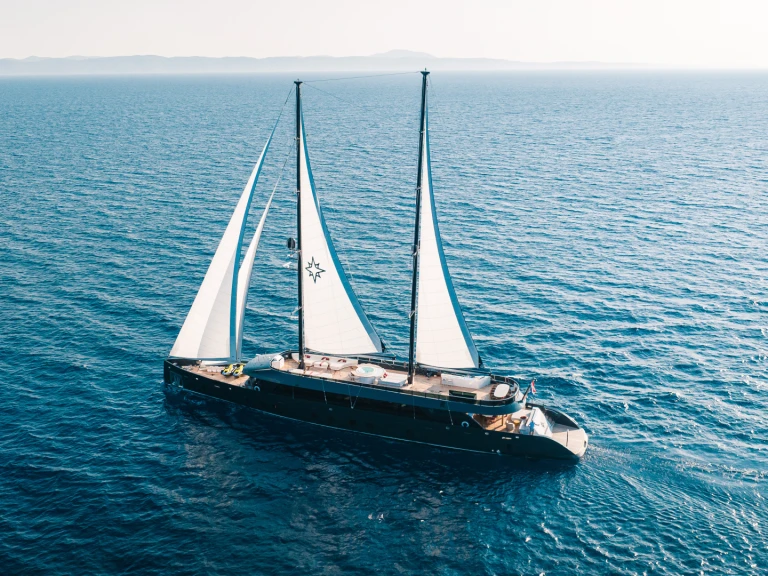 Bootverhuur  Luxury Sailing Yacht R in Split via SamBoat