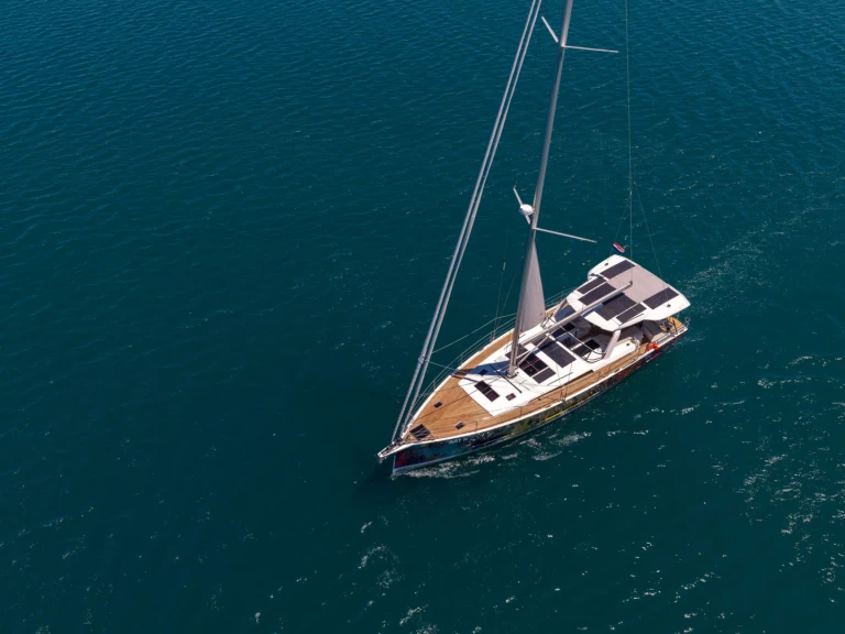Bootverhuur Pirovac goedkoop Hanse 590