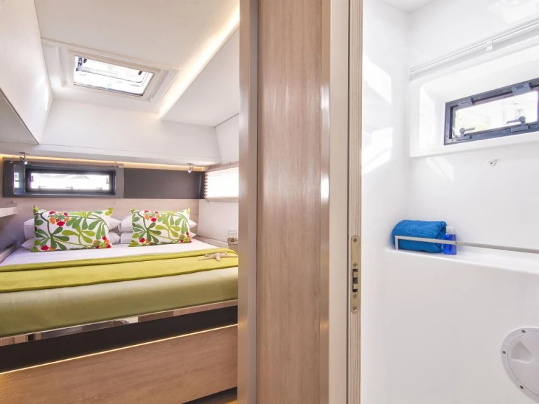 Huur Catamaran met of zonder schipper Leopard in Piraeus