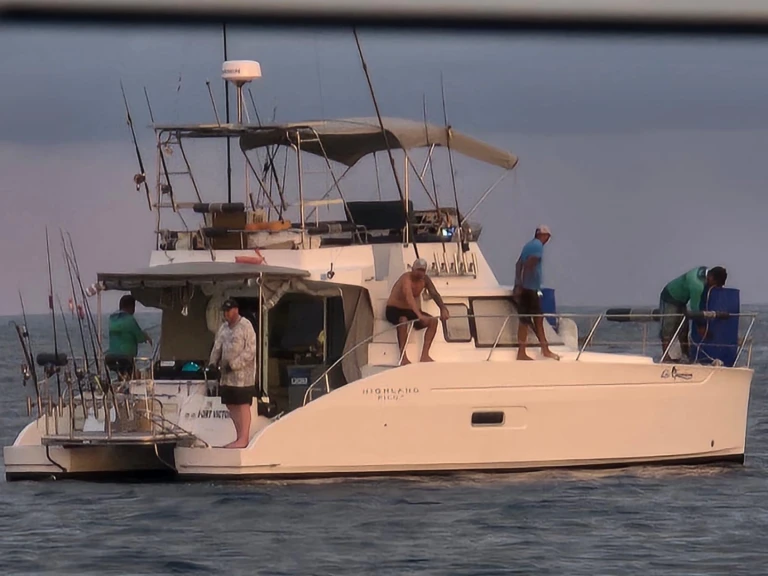 Jachthuur in Baie Sainte Anne - Fountaine Pajot Highland 35 Pilot via SamBoat