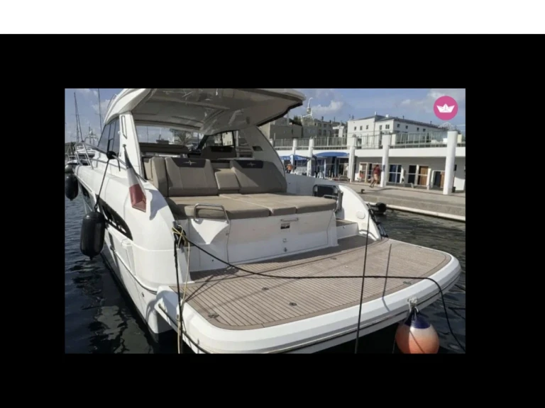 Verhuur Jacht in Fréjus - Bavaria S45 ht