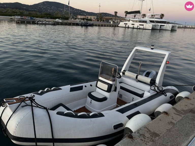 Bootverhuur Fréjus goedkoop SP 480