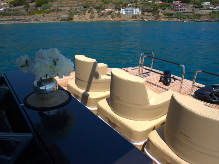 Bootverhuur Anvera 48 in Saint-Tropez via SamBoat