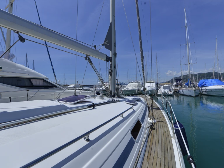 Bootverhuur Lavagna goedkoop Bavaria 41 Cruiser