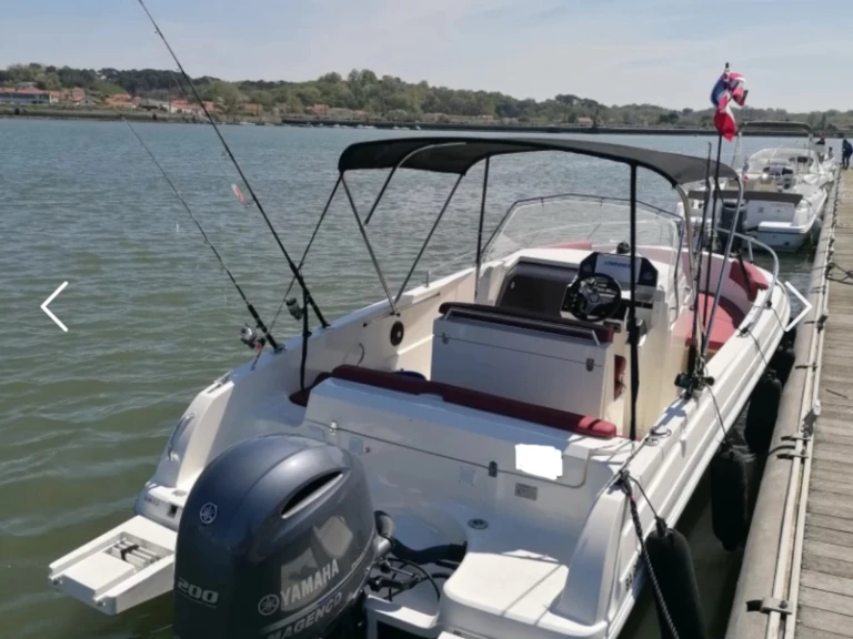 Huur een Pacific Craft Pacific Craft 670 in Anglet