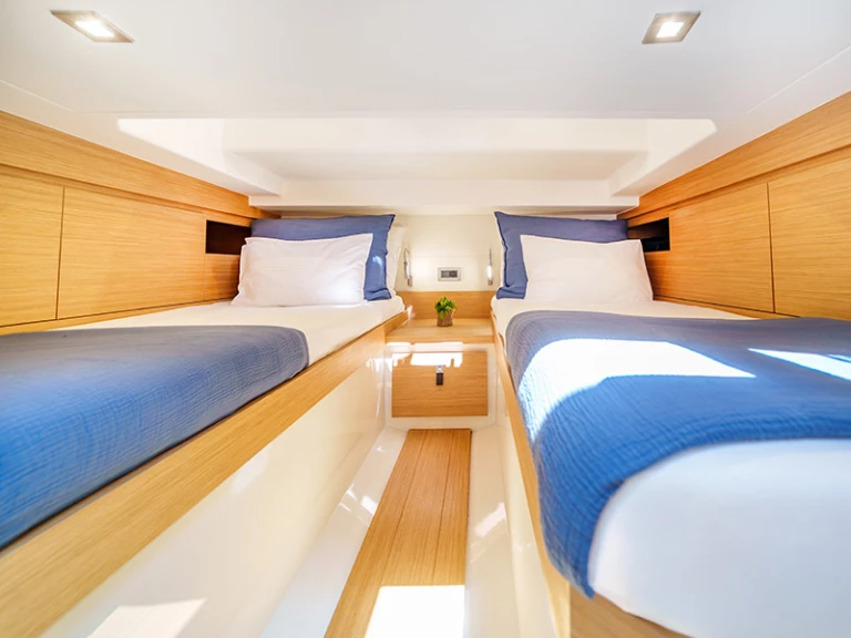 Verhuur Motorboot in Šibenik - Pardo Yachts Pardo 38