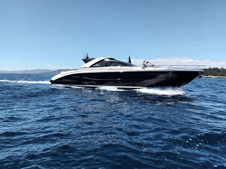 Verhuur Motorboot Monterey met vaarbewijs