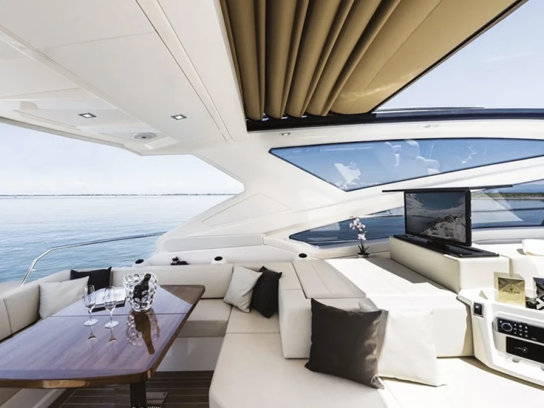 Huur Jacht met of zonder schipper Cranchi in Saint-Tropez
