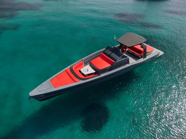 Bootverhuur Porto Cervo goedkoop 50 luxury
