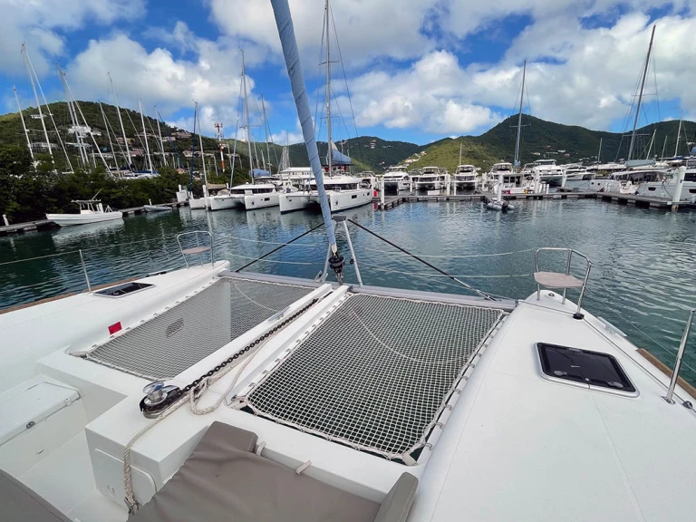 Verhuur Catamaran in Parham Town - Lagoon Lagoon 450 F