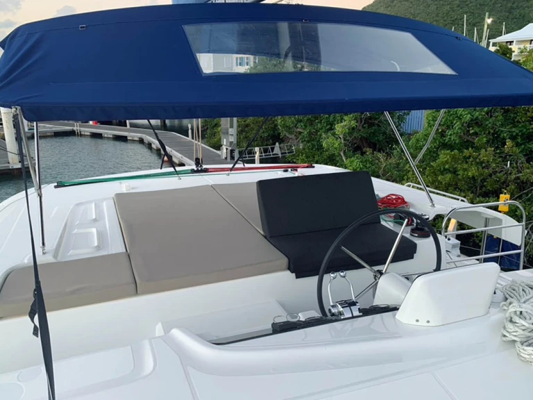 Verhuur Catamaran in Parham Town - Lagoon Lagoon 46