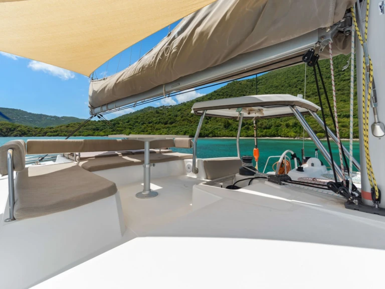 Jacht te huur in Saint Thomas Island voor de beste prijs