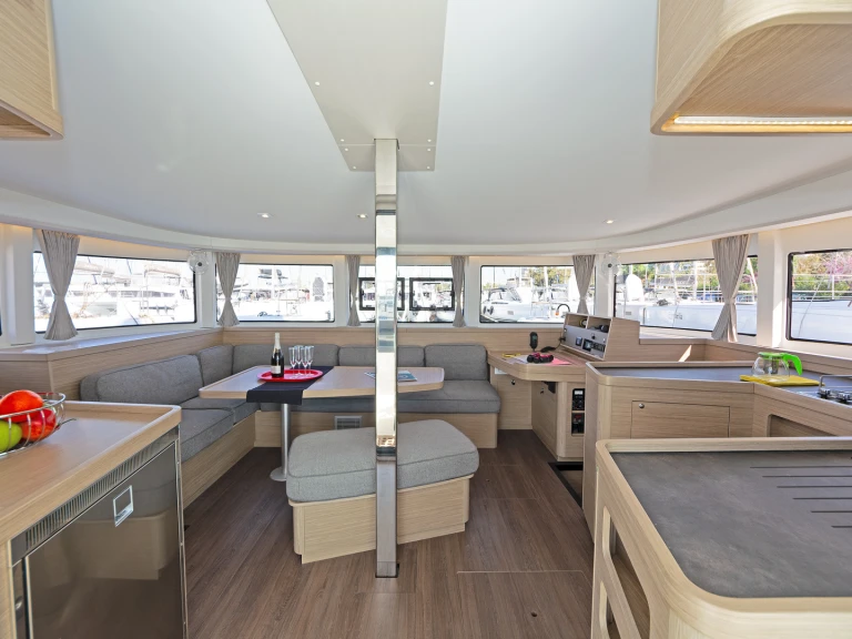 Bootverhuur Paros (Eiland) goedkoop Lagoon 42