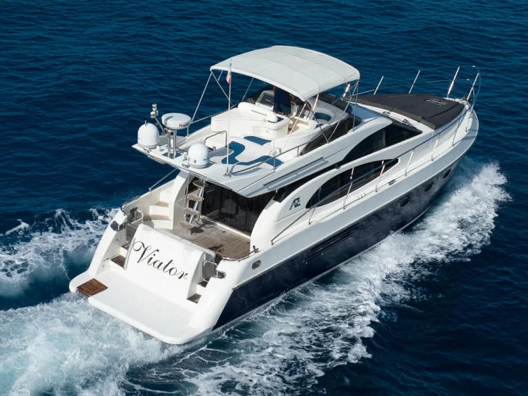 Custom Made custom te huur van particulier of professional in Puerto Aventuras