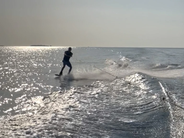 Huur Motorboot met of zonder schipper Sea Ray in Mandelieu-la-Napoule