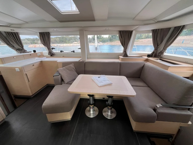 Catamaran te huur in Préveza voor de beste prijs