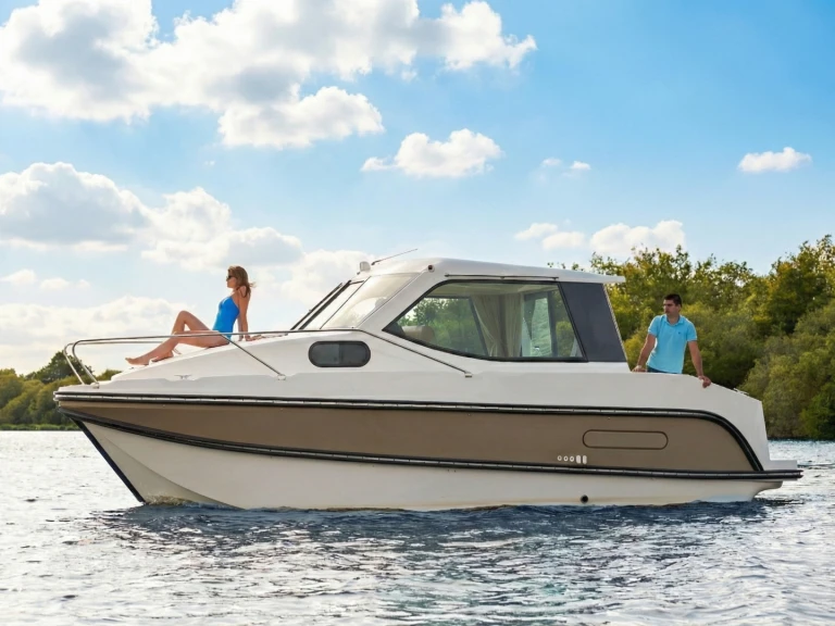 Huur Motorboot met of zonder schipper Nicols Yacht in Bellegarde
