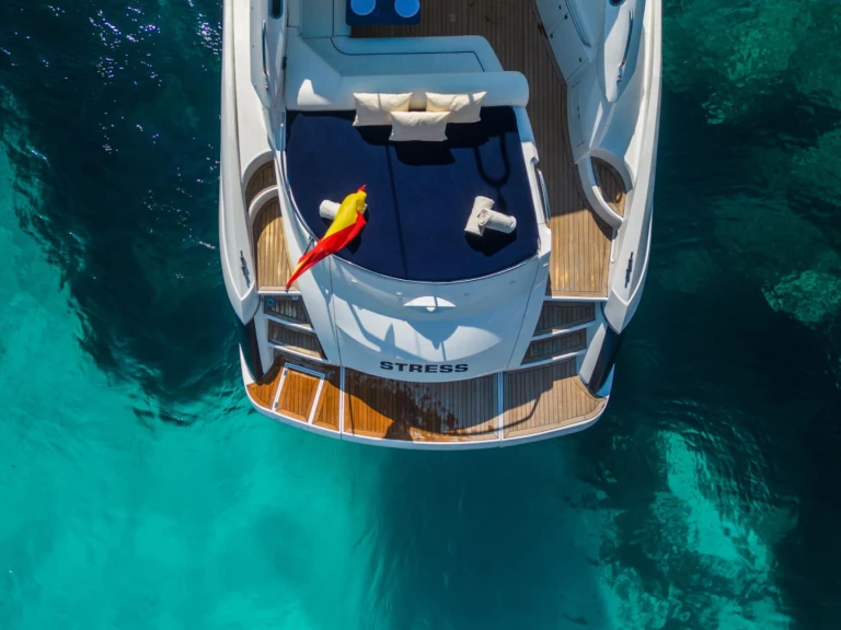 Huur Motorboot met of zonder schipper Sunseeker in Ibiza Town