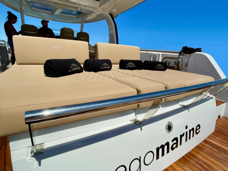 Huur een Fjord 41XL in Ibiza Town