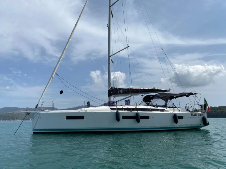 Jeanneau Sun Odyssey 440 - 4 cabine - 2 bagni te huur van particulier of professional in Castiglioncello