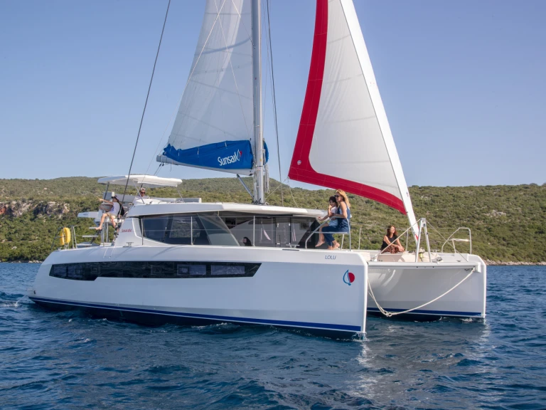 Verhuur Catamaran Leopard met vaarbewijs
