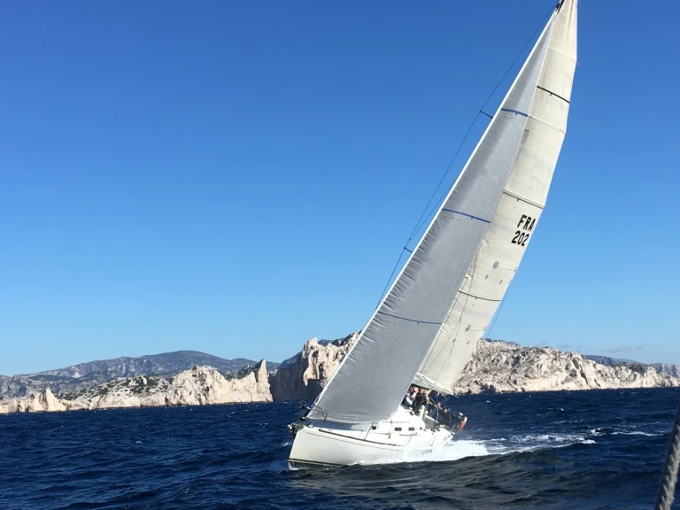Jachthuur in Nice - Composites J120 (2020) Composites J120 (2020) via SamBoat