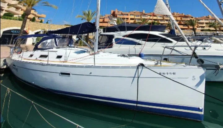 Huur Zeilboot met of zonder schipper Bénéteau in Puerto Sotogrande