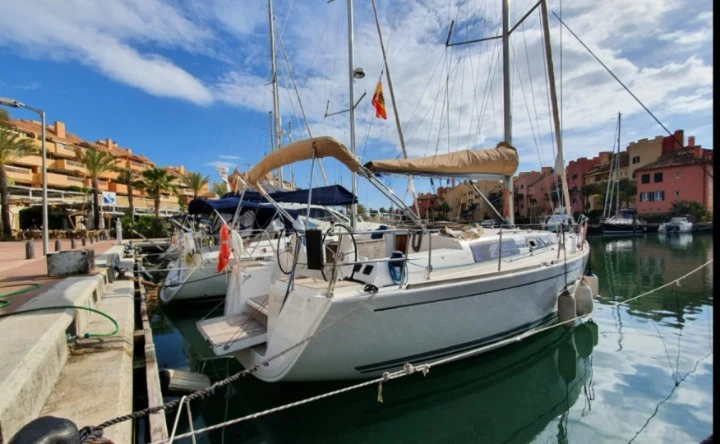 Huur Zeilboot met of zonder schipper Dufour in Puerto Sotogrande