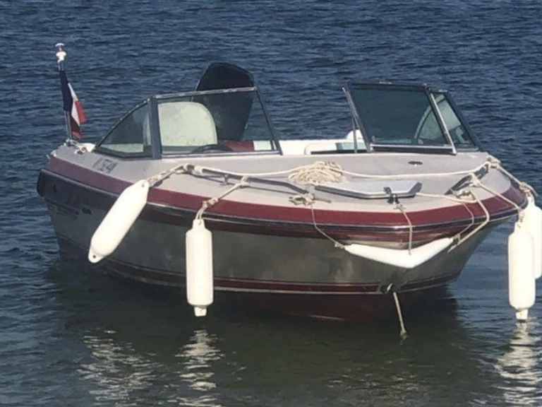 Verhuur Motorboot Sea Ray met vaarbewijs