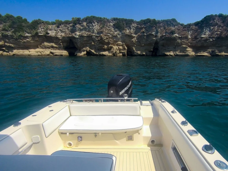Jachthuur in Napels - Ranieri Evo13 via SamBoat