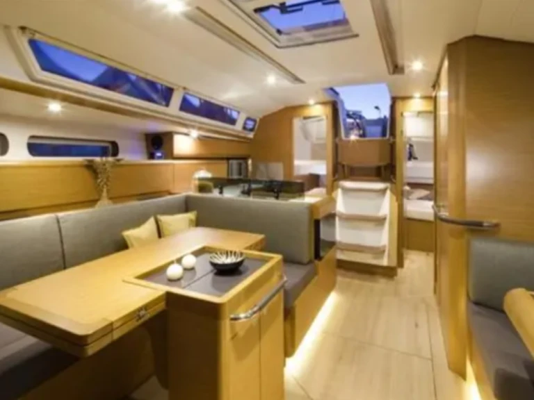 Huur een Jeanneau Sun Odyssey 409 in Oban