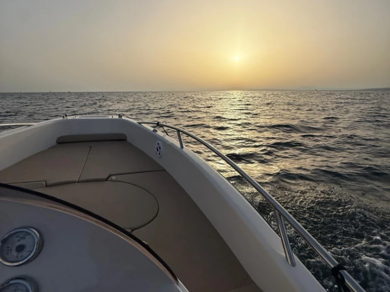 Huur een Clear Open 6.50 in Marina di Stabia