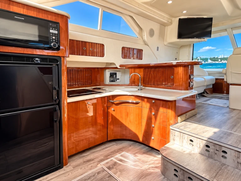 Custom Made custom te huur van particulier of professional in Cancun