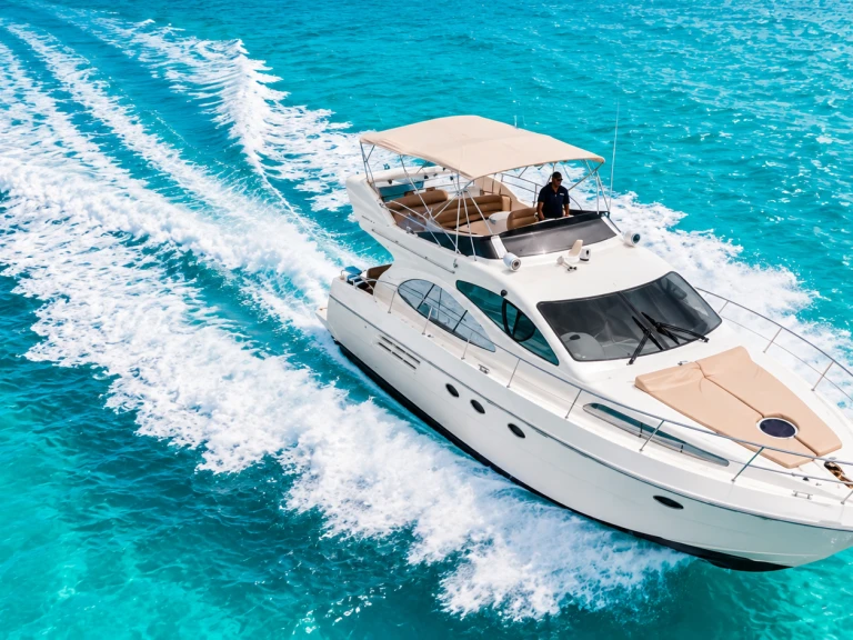Bootverhuur Cancun goedkoop custom