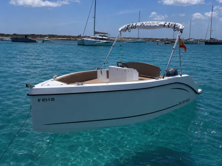 Silent Yachts 555 te huur van particulier of professional in Club Nàutic Ca'n Picafort