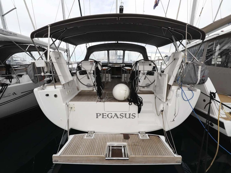 Hanse Hanse 508 te huur van particulier of professional in Biograd na Moru