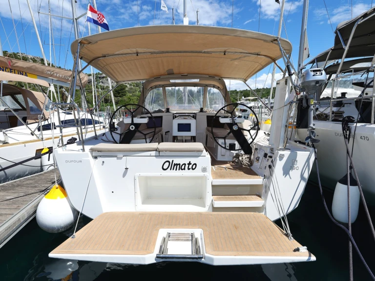 Verhuur Zeilboot Dufour met vaarbewijs