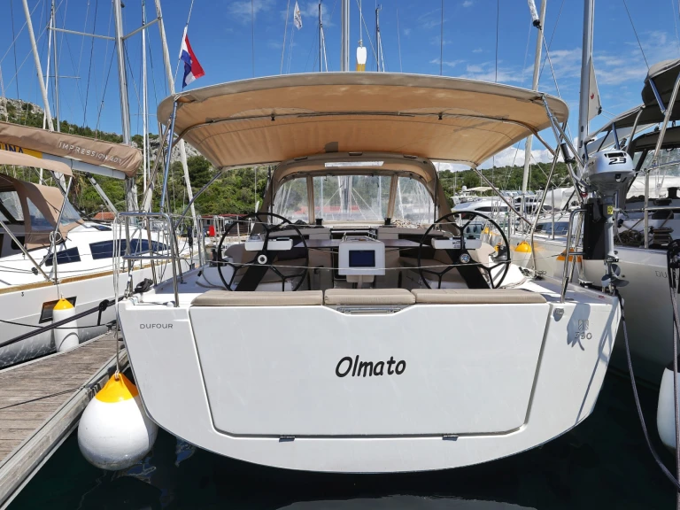 Zeilboot te huur in Biograd na Moru voor de beste prijs