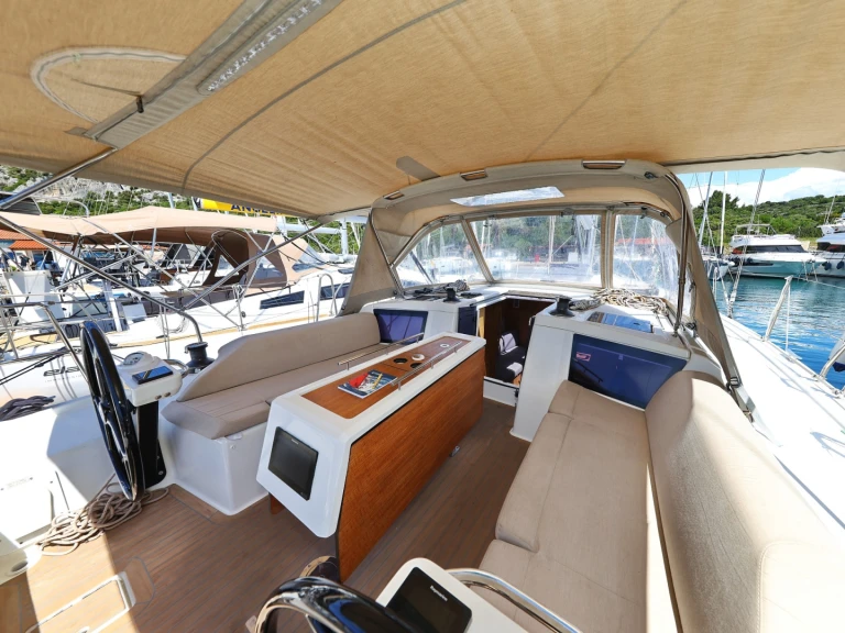 Jachthuur in Biograd na Moru - Dufour Dufour 390 via SamBoat