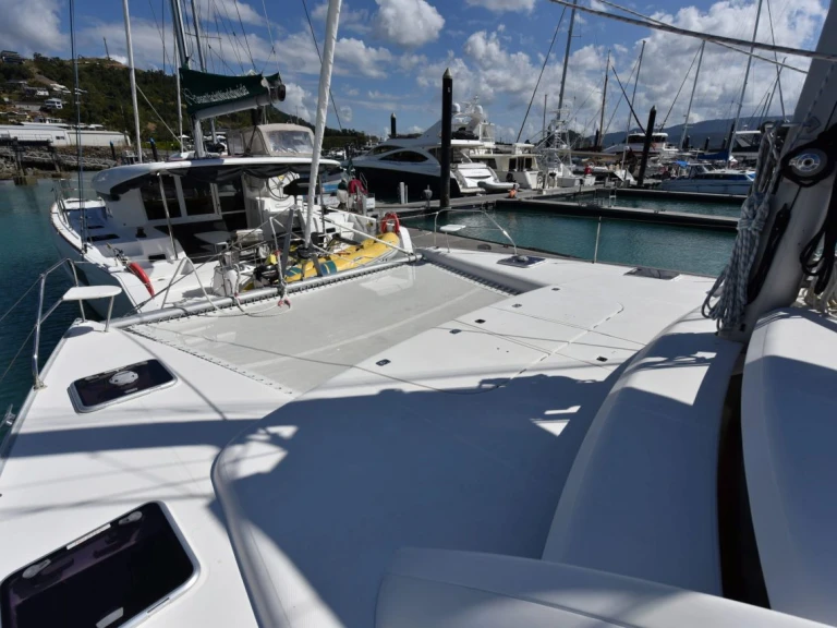 Bootverhuur Leopard Catamarans / Robertson & Caine Leopard 46 - 4 cab. in Airlie Beach via SamBoat