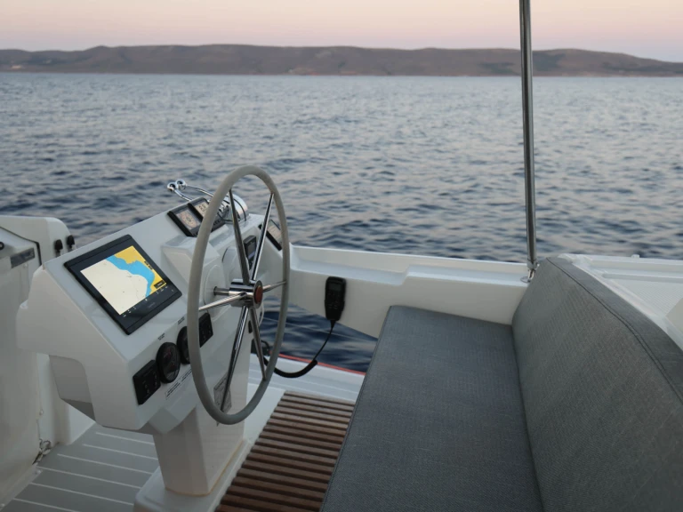 Verhuur Catamaran in Sámi - Fountaine Pajot Fountaine Pajot 47 TANNA LUX (GEN,AC,WATERMAKER)