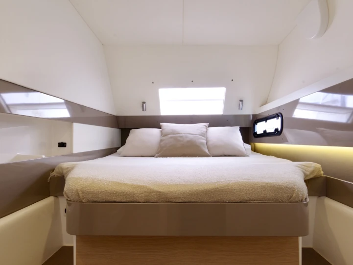 Catamaran te huur in Olbia voor de beste prijs